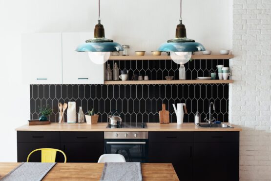 tritone black kitchen scaled 1